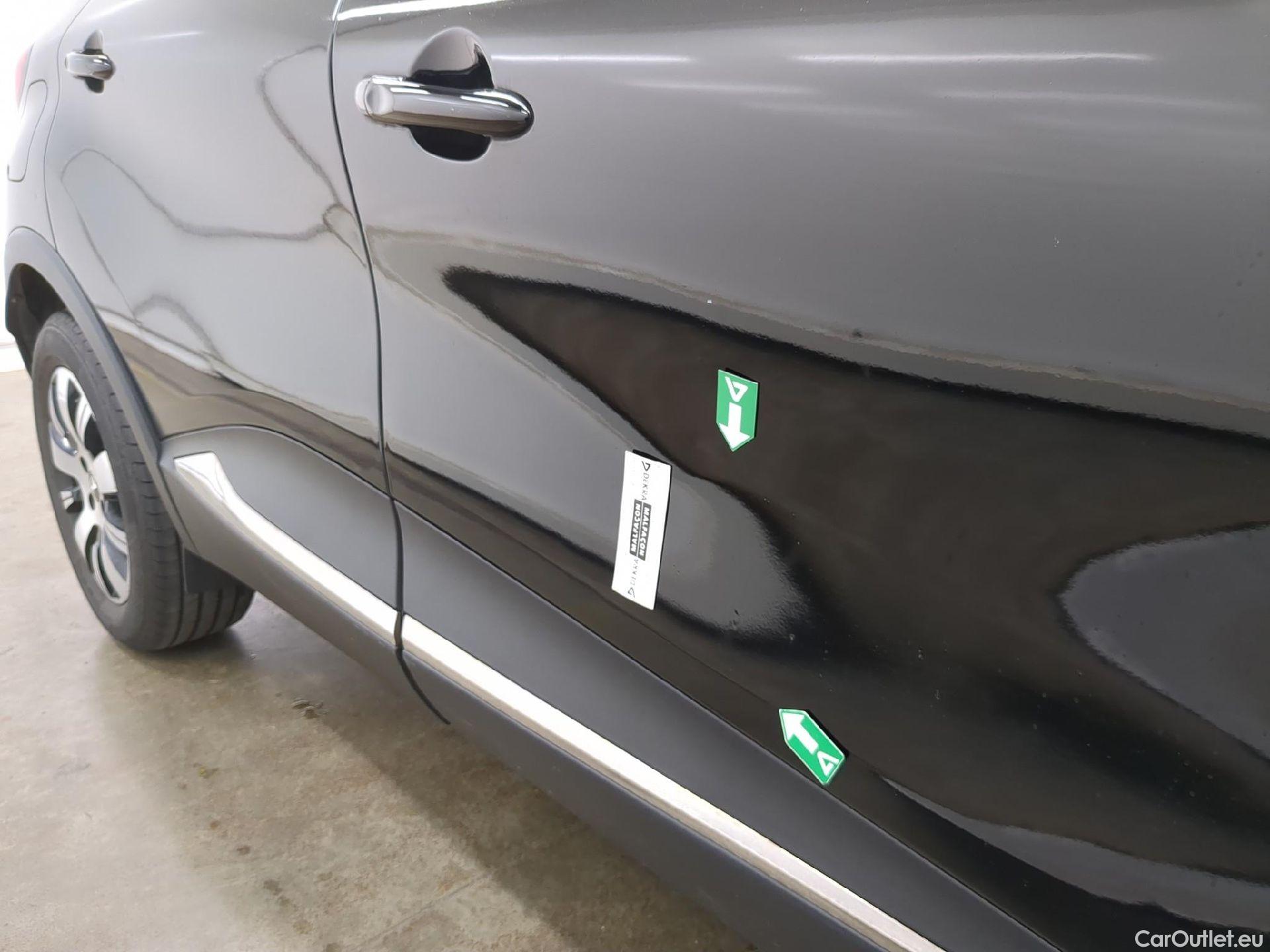  Renault  Captur RENAULT  5p Crossover Business dCi 90 - 18 #13