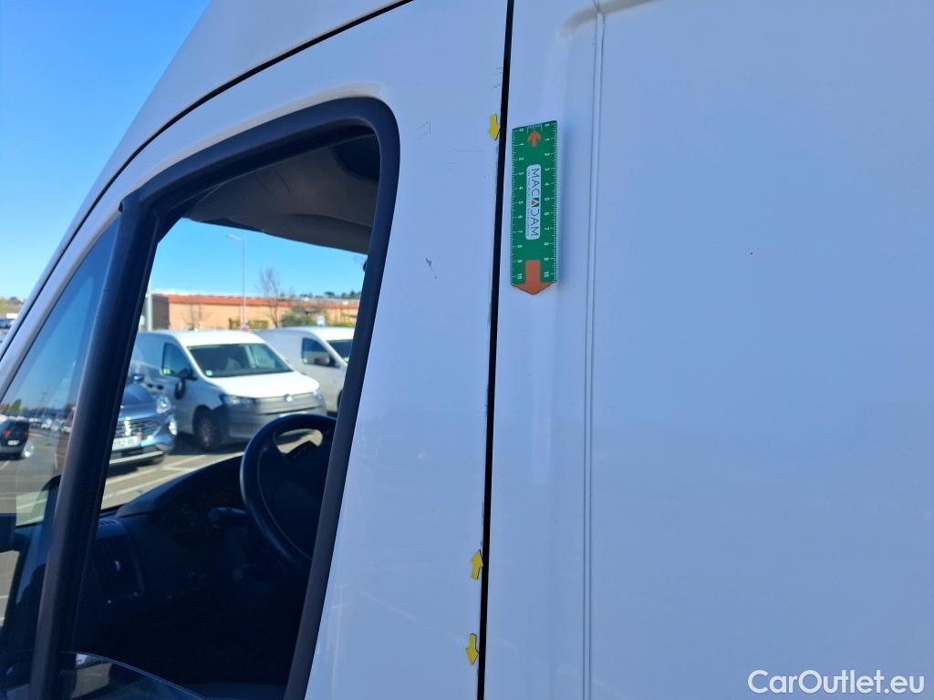  Peugeot  Boxer PEUGEOT  / 2014 / 4P / Fourgon tôlé BlueHDi S&S 120 PREMIUM 335 L2H2 #36