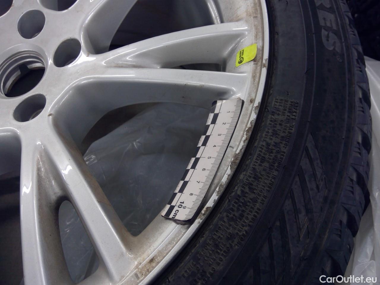  Tesla  Model Y  75kWh Long-Range AWD #4