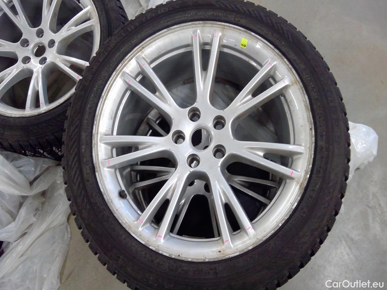  Tesla  Model Y  75kWh Long-Range AWD #1