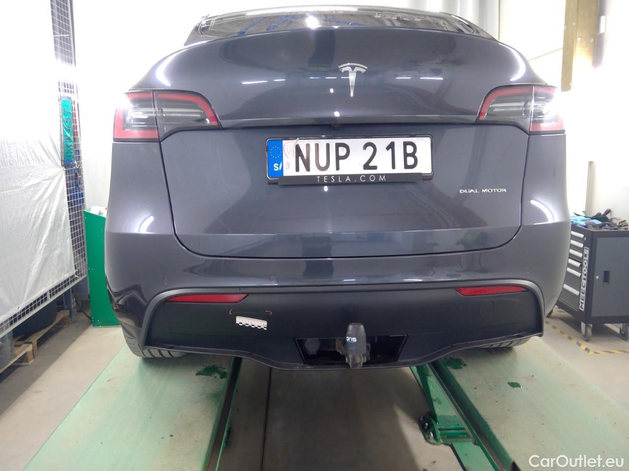  Tesla  Model Y  75kWh Long-Range AWD #27