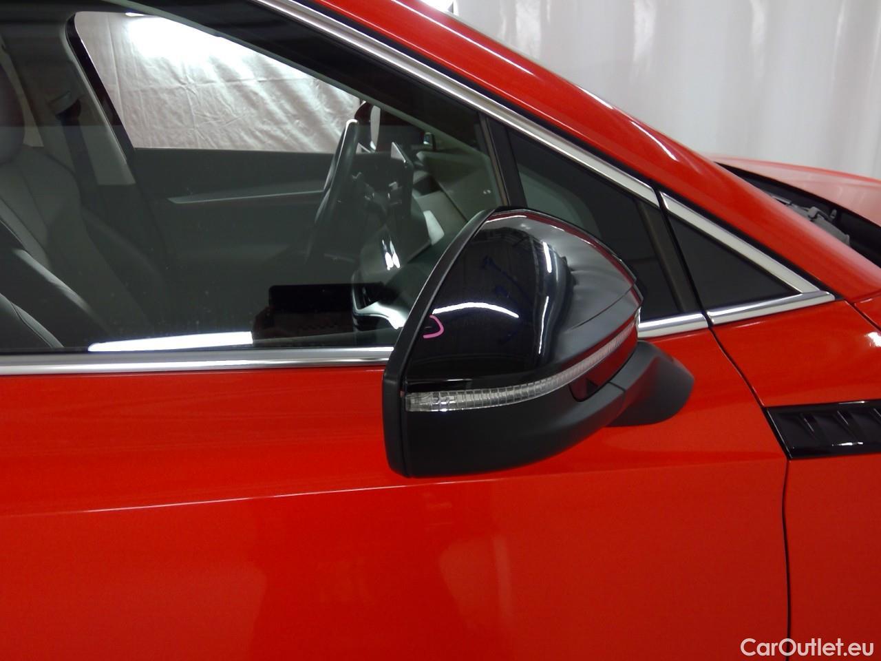  Skoda  ENYAQ  iV80 5d #23