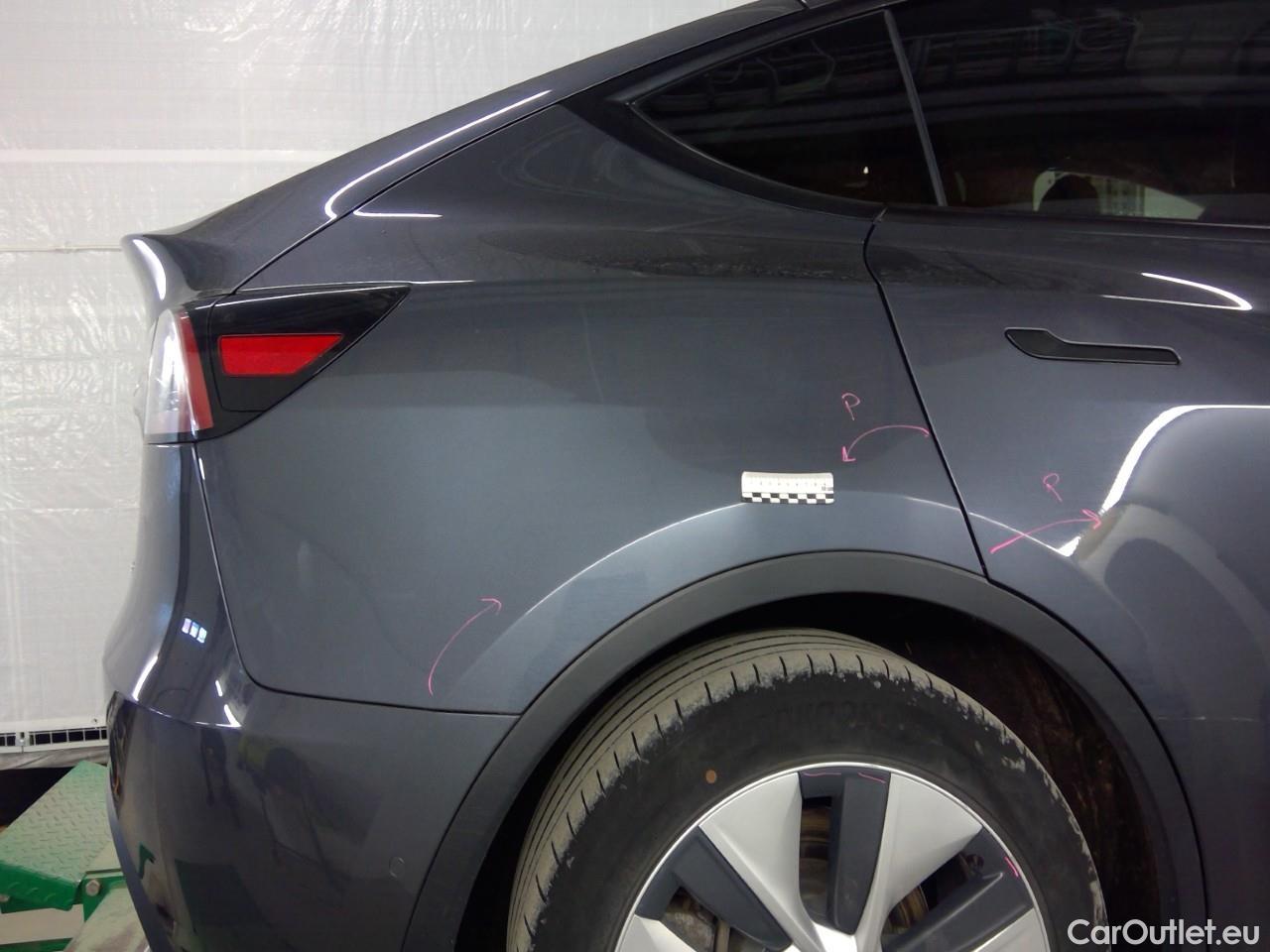  Tesla  Model Y  75kWh Long-Range AWD #24