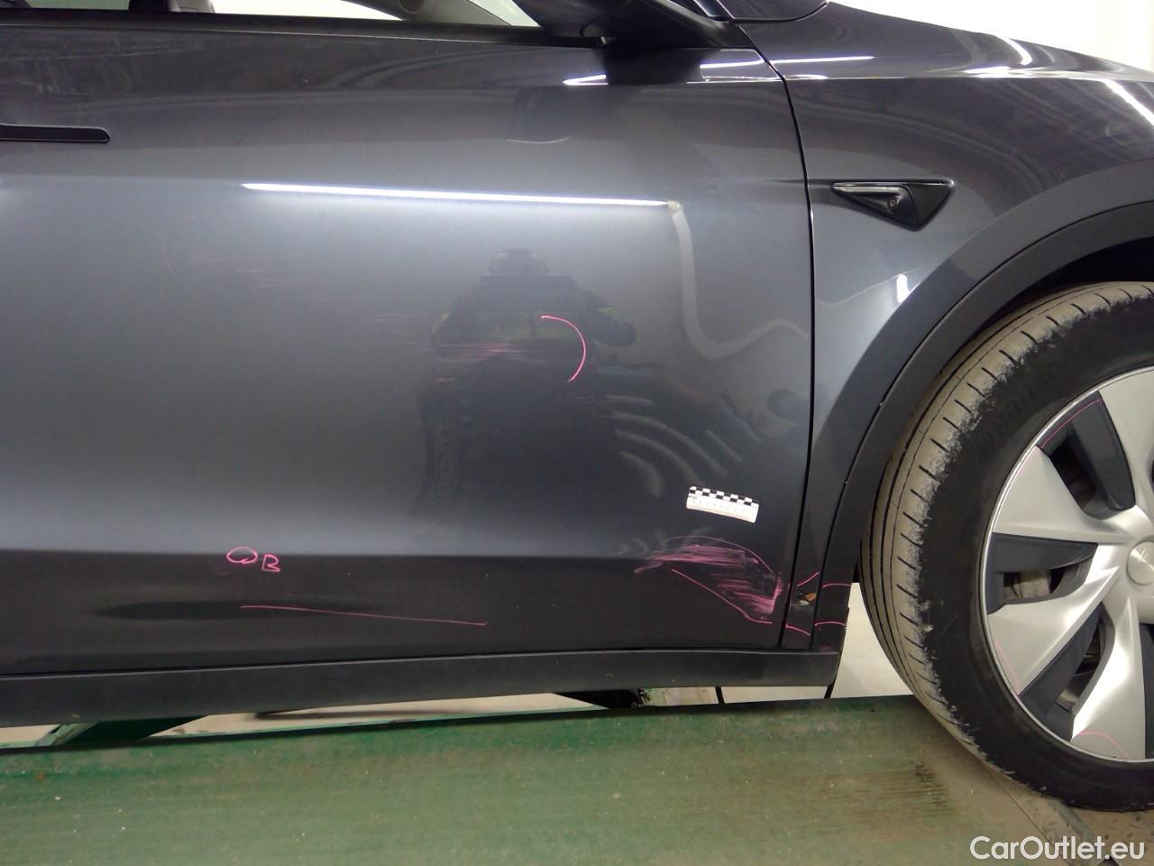  Tesla  Model Y  75kWh Long-Range AWD #14