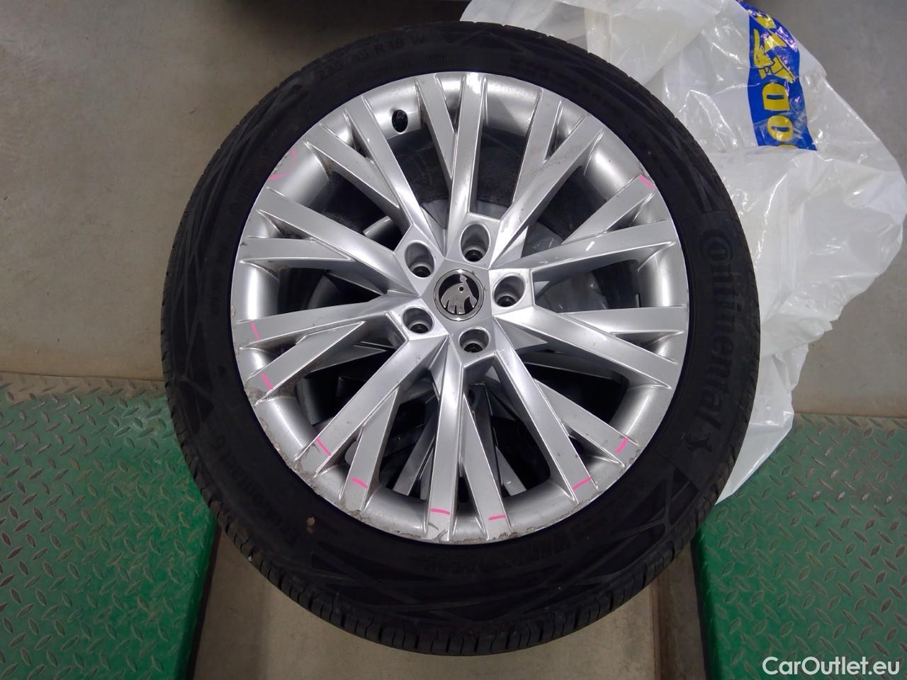  Skoda  Superb Sup.Co.TSI PHEV 218 Style Aut #1