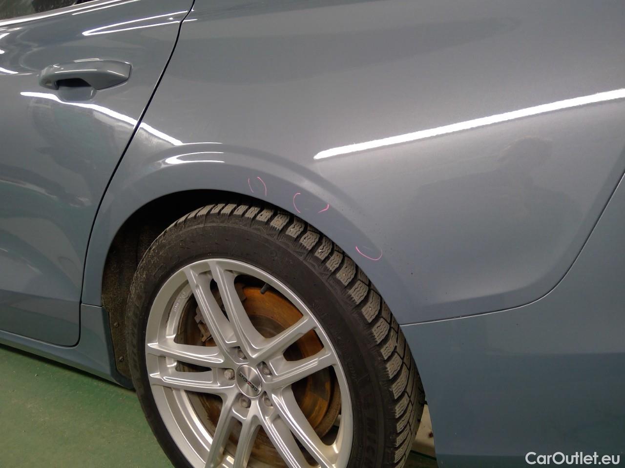  Volvo  V60  T6 350 Cor.Ed.Rec. AWD Aut #7