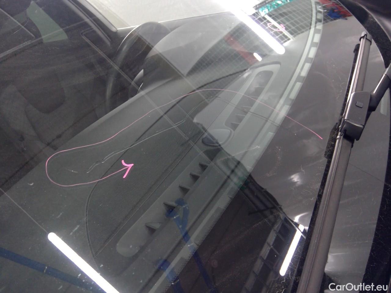  Volvo  V60  T6 350 Cor.Ed.Rec. AWD Aut #19