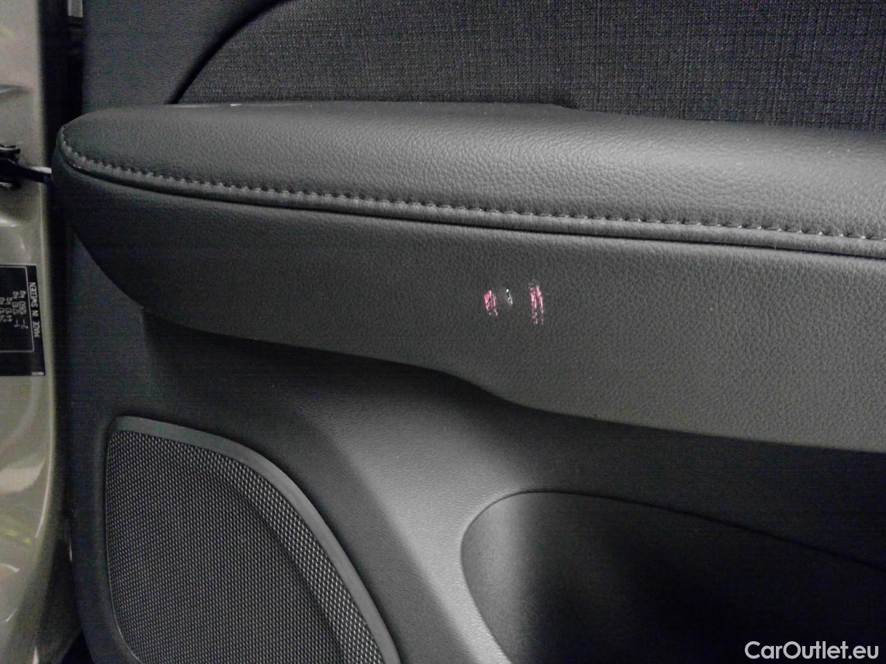  Volvo  V60  CC B4 D AWD Adv.SE Tek.Aut #39