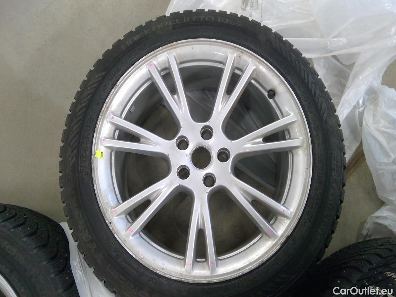  Tesla  Model Y  75kWh Long-Range AWD #6