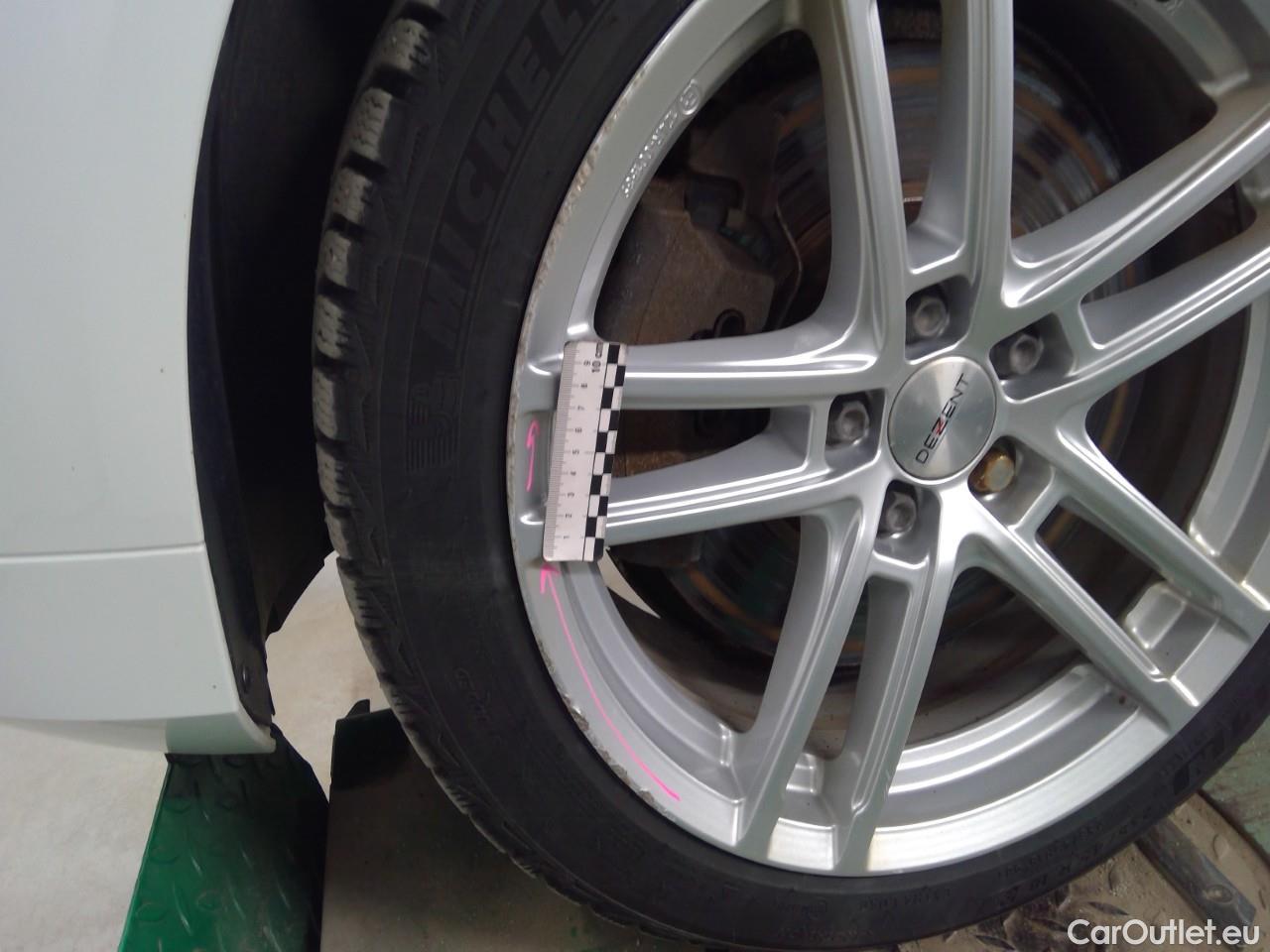  Volvo  V60  T6 AWD Inscript.Exp.Aut #3