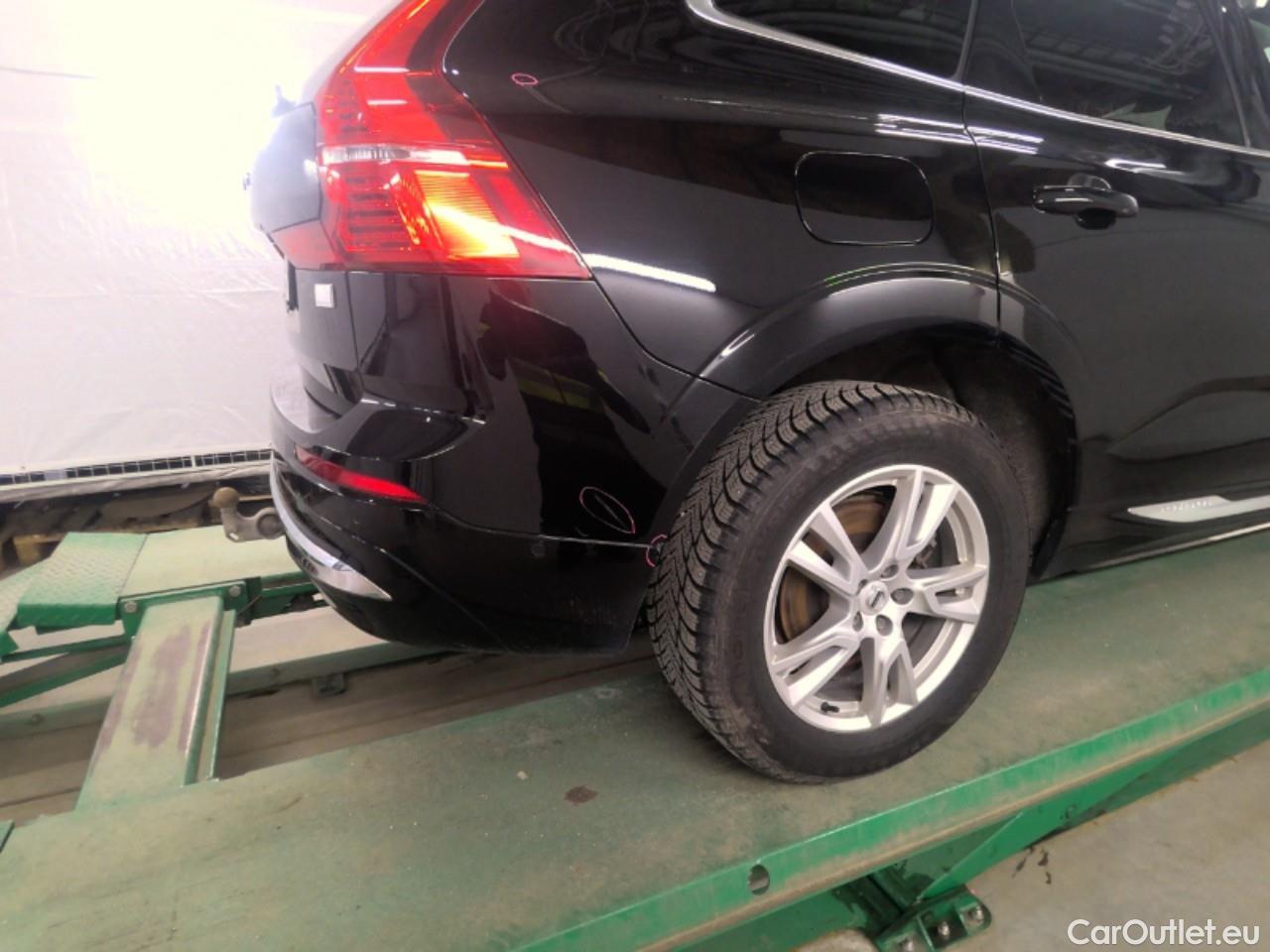  Volvo  XC60  T6 350 Ins.Rec. AWD Aut #13