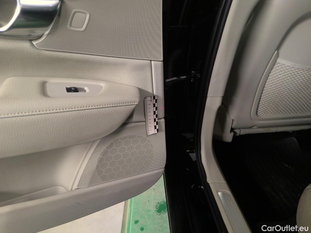  Volvo  V90  B4D 197 Mom.Adv.Ed.FWD Aut #21