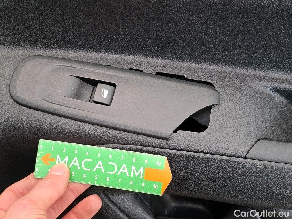  Citroen  Berlingo  Fourgon Club M 1000 1.5 BlueHDi 130CV BVA8 E6dT #58