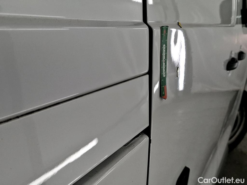  Citroen  Jumpy  Fourgon Club M 2.0 BlueHDi 120CV BVM6 E6dT #17