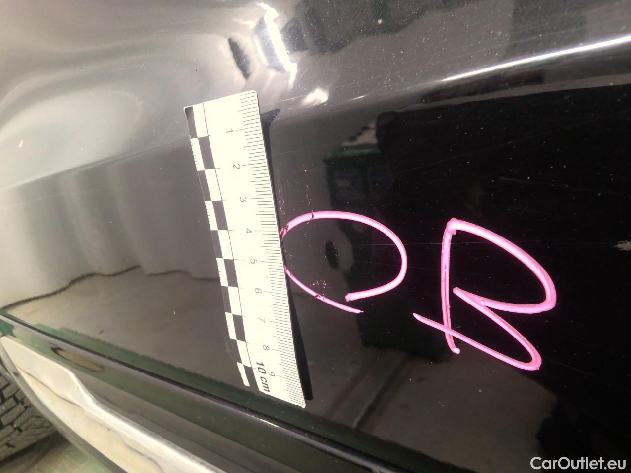  Volvo  XC60  T6 350 Ins.Rec. AWD Aut #27