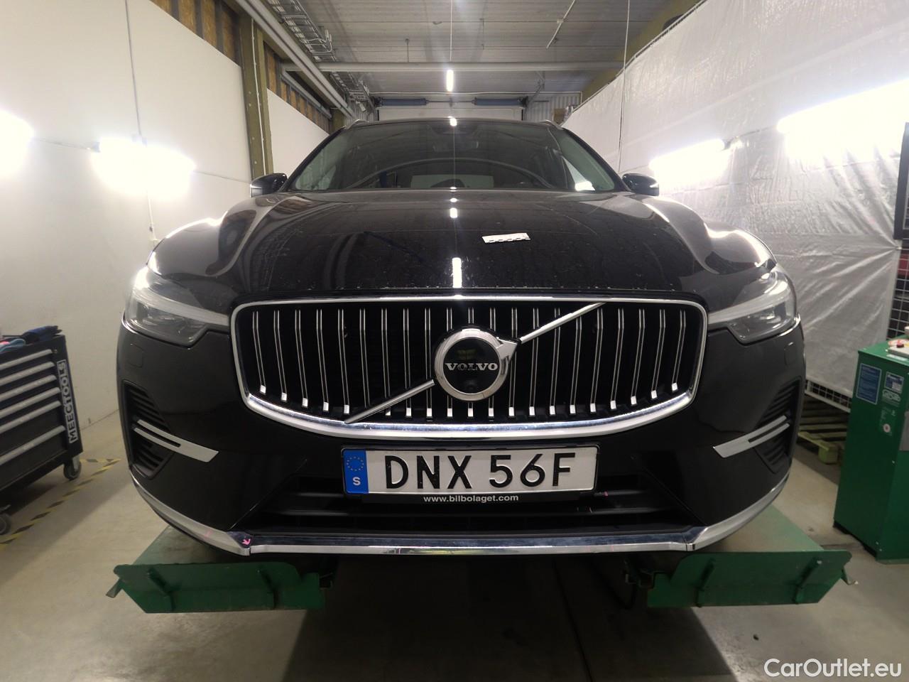  Volvo  XC60  T6 350 Ins.Rec. AWD Aut #2