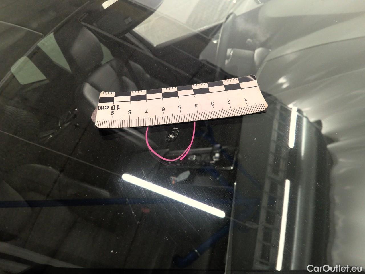  Volvo  XC60  T6 350 Co.Ed.Rec. AWD Aut #17