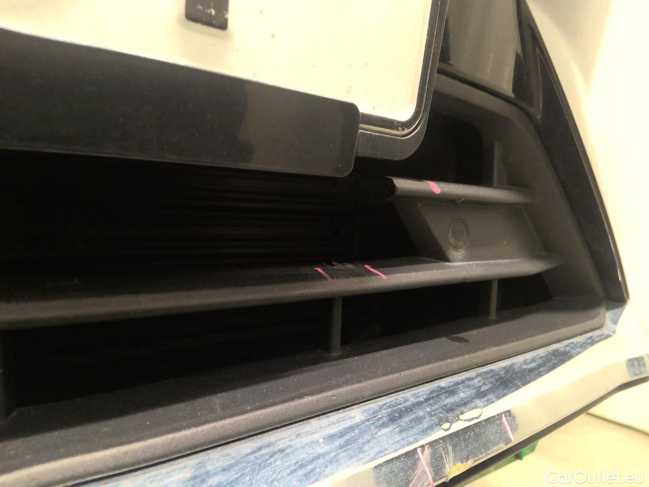  Volvo  XC60  T6 350 Ins.Rec. AWD Aut #4