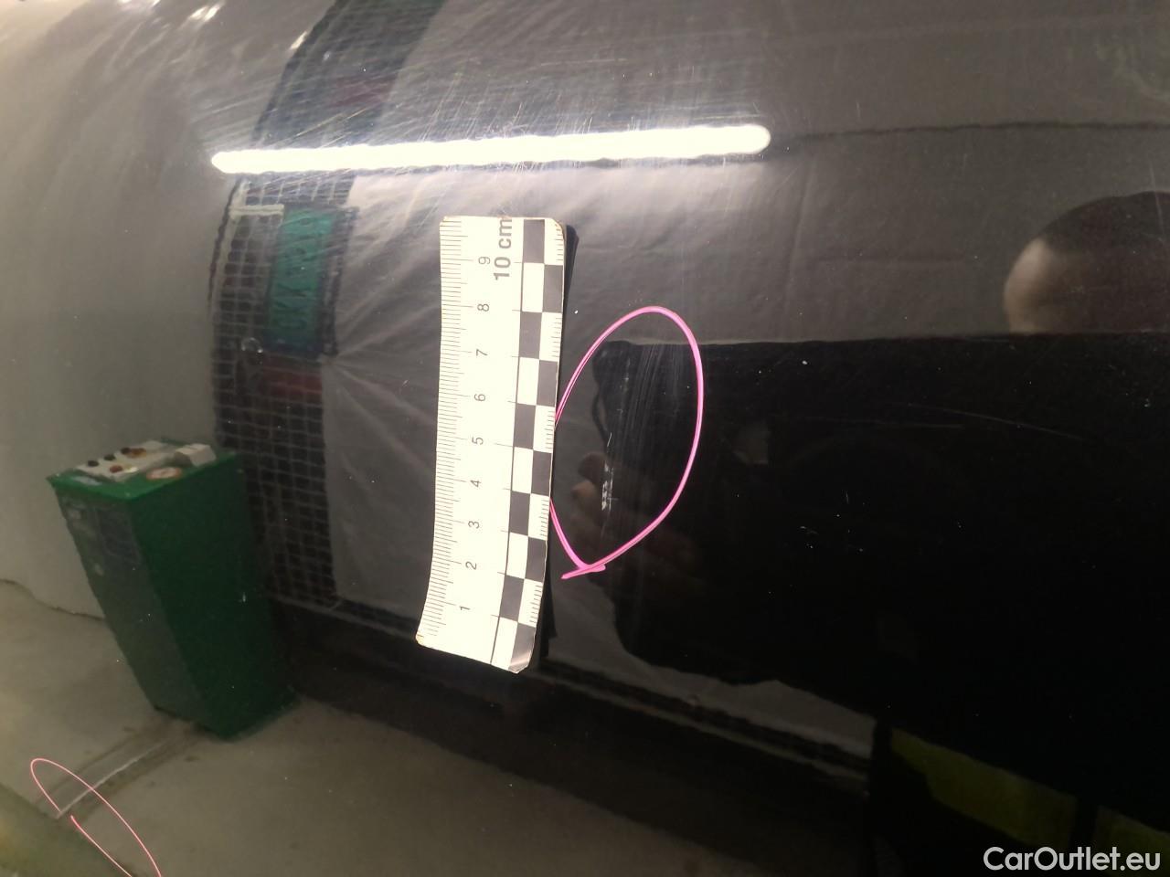  Volvo  V90  B4D 197 Mom.Adv.Ed.FWD Aut #17