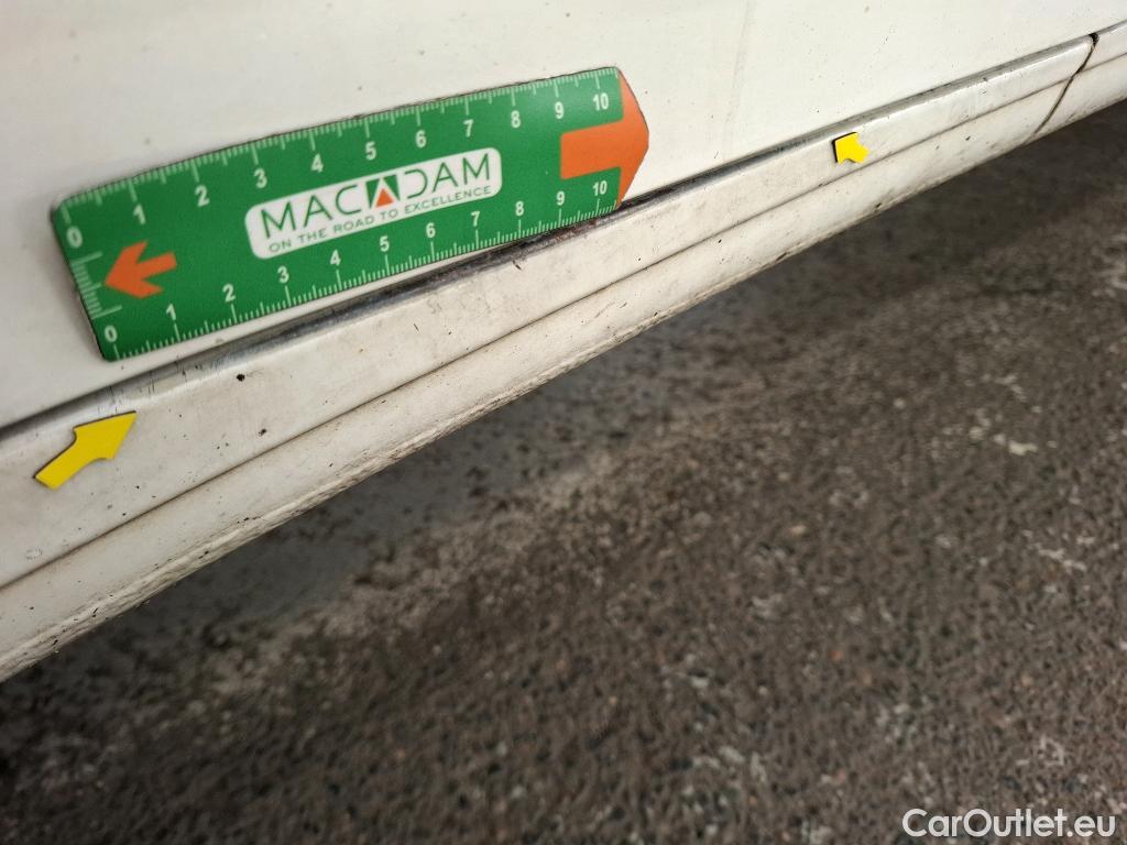  Citroen  Jumper CITROEN  / 2014 / 4P / Fourgon tôlé 33 L1H1 BlueHDi 120 S&S BVM6 Club #49