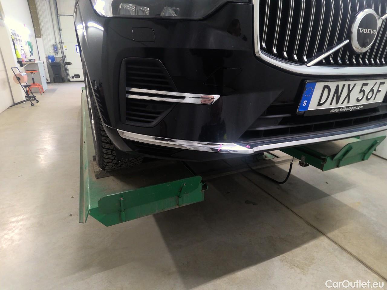  Volvo  XC60  T6 350 Ins.Rec. AWD Aut #6