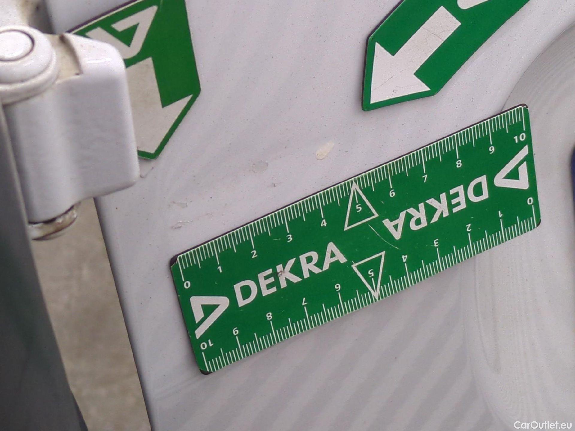  Renault  Kangoo RENAULT  Express / 2013 / 4P / Fourgonnette Gd Volume ExtraRLink - Blue dCi 95 #81