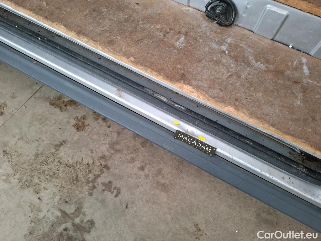  Ford  Transit  Fourgon 350 L4 Trend 2.0 TDCi 130CV BVM6 E6 #32