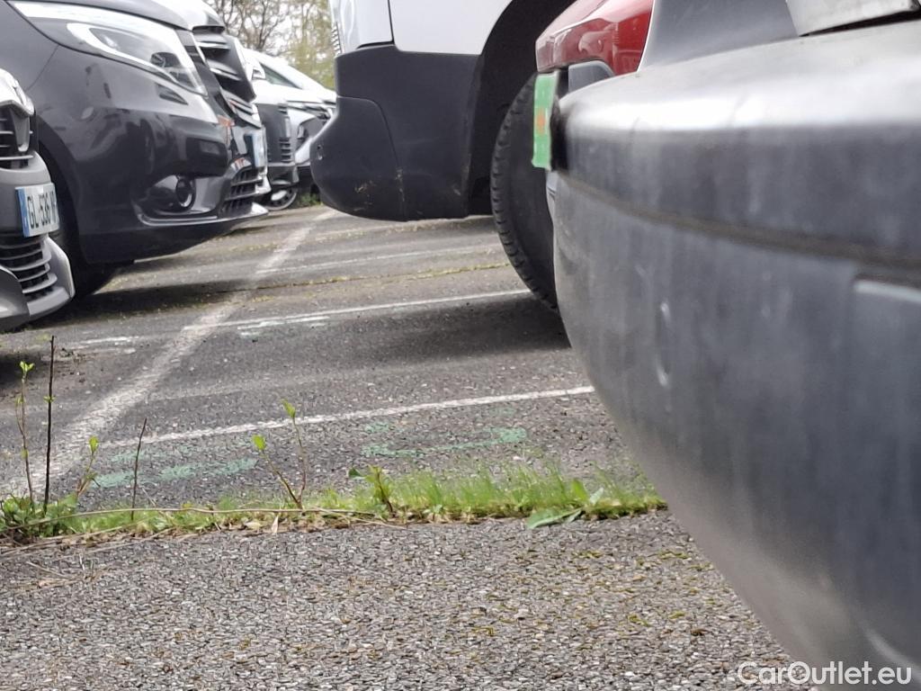  Peugeot  Expert  Fourgon Asphalt L2 2.0 HDi 120CV BVM6 E6dT #19