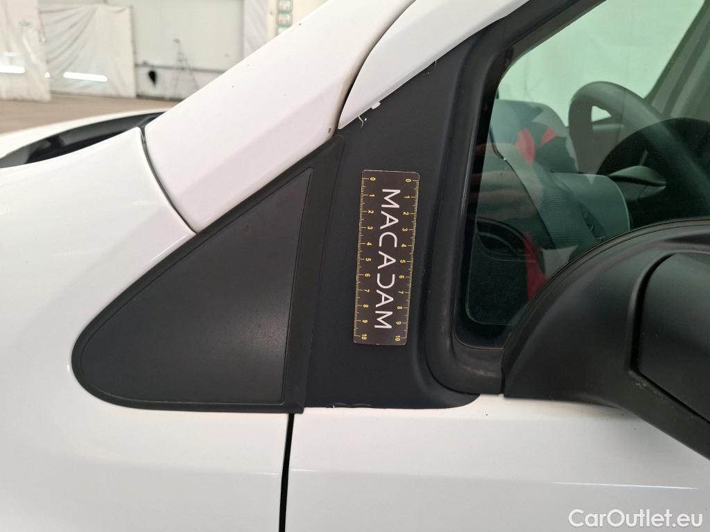  Peugeot  Partner  L1 Premium Pack 1.6 HDi 100CV BVM5 E6 #30