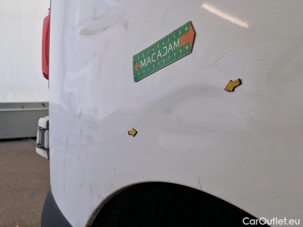  Peugeot  Expert  Fourgon Asphalt L2 2.0 HDi 120CV BVM6 E6dT #30