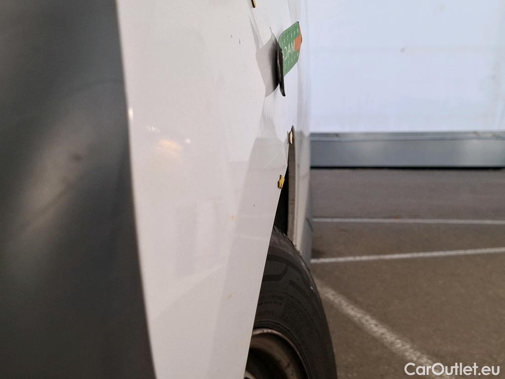  Peugeot  Expert  Fourgon Asphalt L2 2.0 HDi 120CV BVM6 E6dT #54