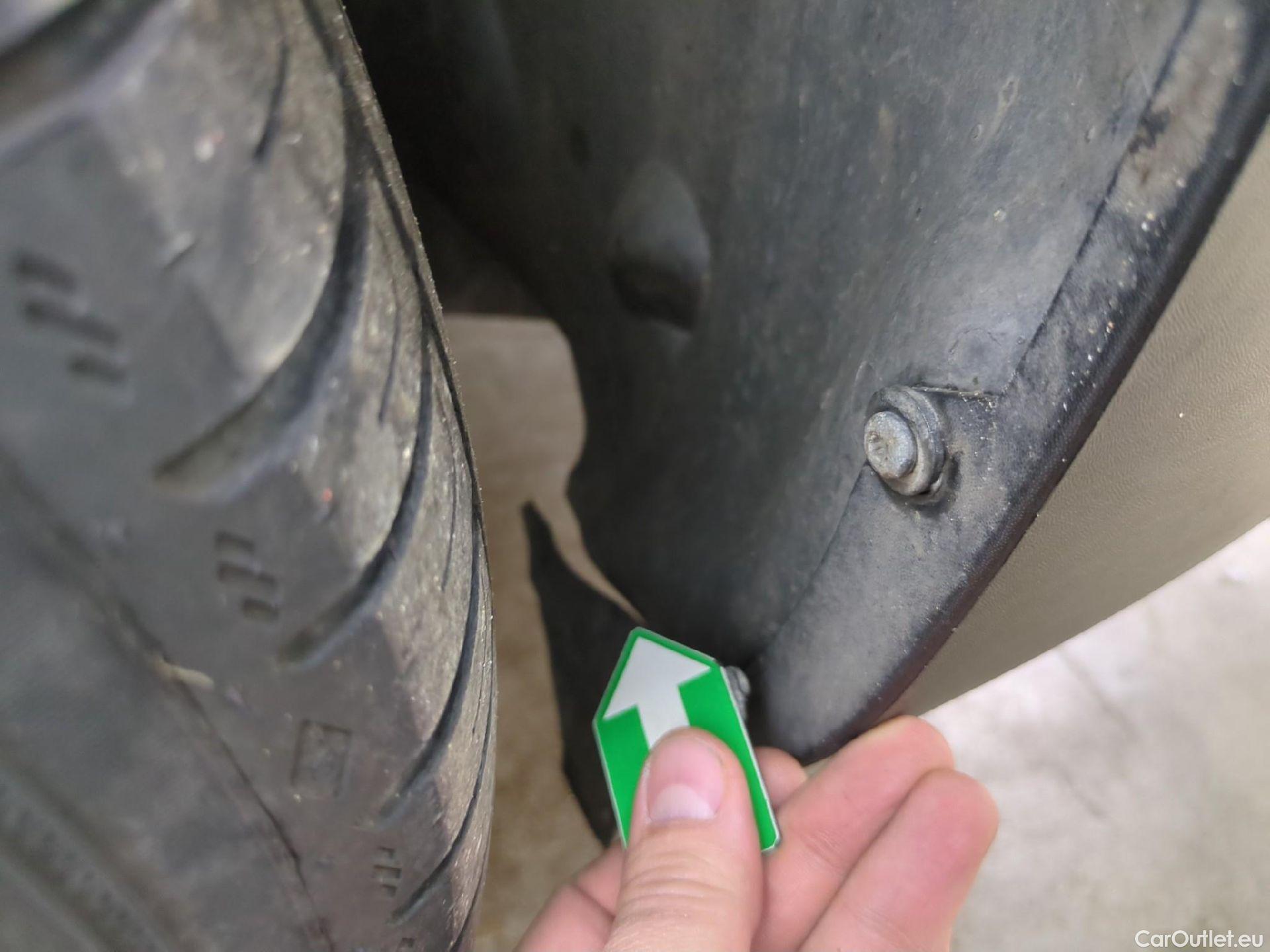  Renault  Kangoo RENAULT  Express / 2013 / 4P / Fourgonnette Gd Volume ExtraRLink - Blue dCi 95 #27