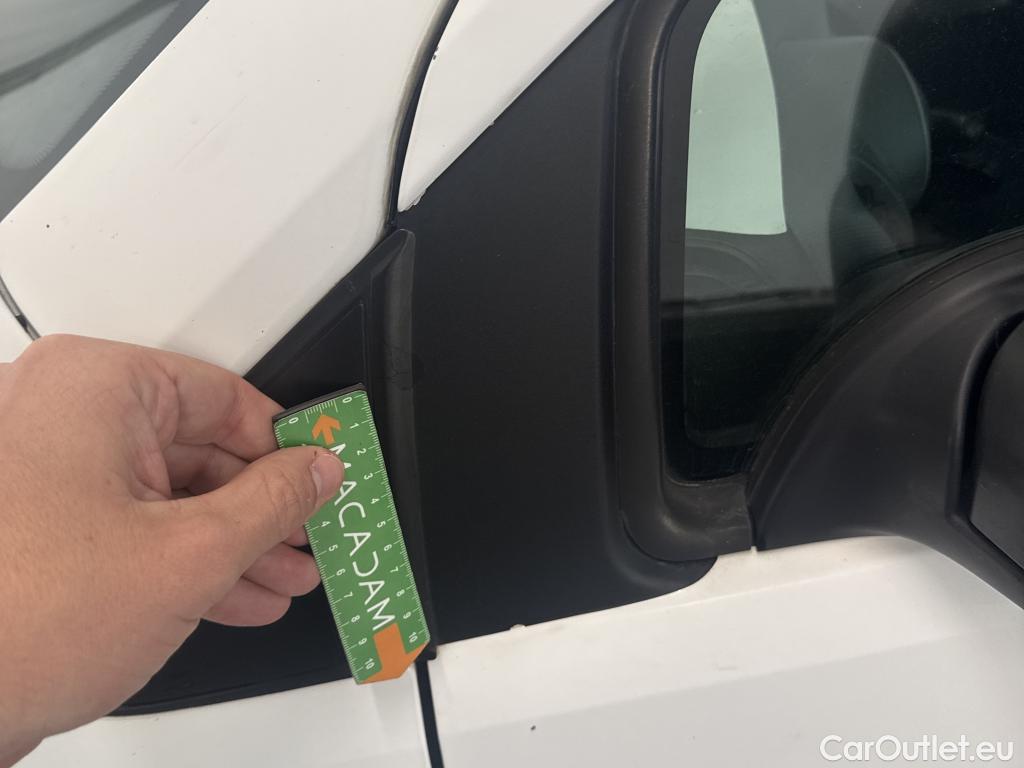  Peugeot  Partner  L1 Premium Pack 1.6 HDi 75CV BVM5 E6 #23