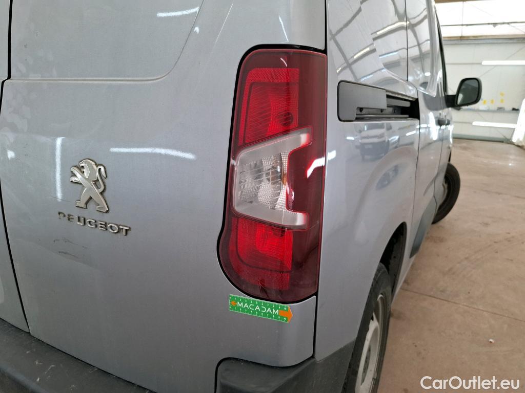  Peugeot  Partner  Premium L1 1.5 HDi 130CV BVA8 E6dT #16