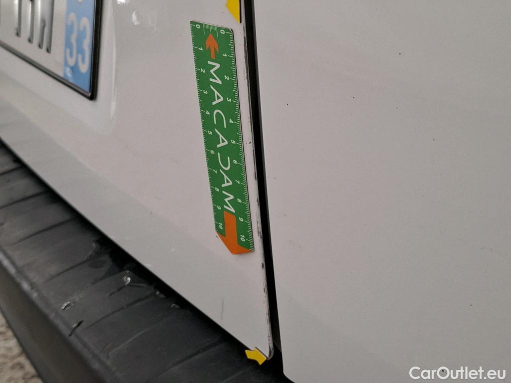  Renault  Kangoo  II Express Maxi Extra (Série Spéciale) 1.5 dCi 95CV BVM6 E6dT #44