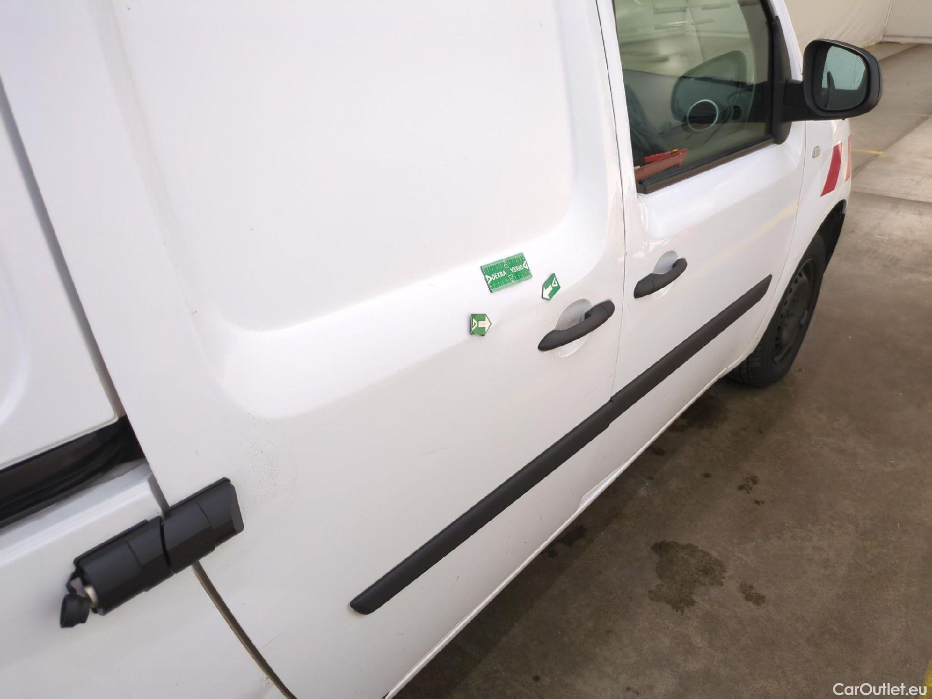  Renault  Kangoo RENAULT  Express / 2013 / 4P / Fourgonnette Gd Volume ExtraRLink - Blue dCi 95 #46