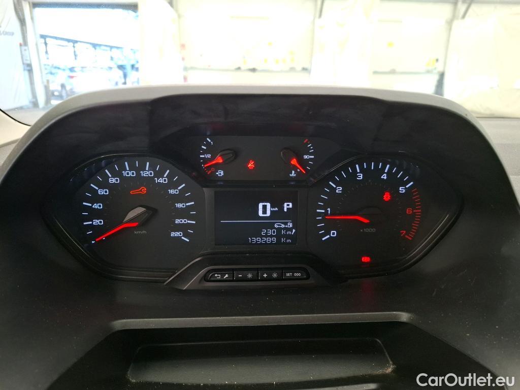  Peugeot  Partner  Premium L1 1.5 HDi 130CV BVA8 E6dT #37