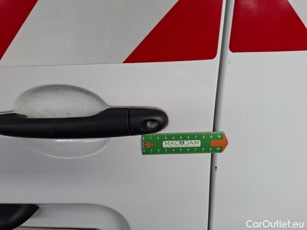  Renault  Kangoo  II Express Maxi Extra (Série Spéciale) 1.5 dCi 95CV BVM6 E6dT #29