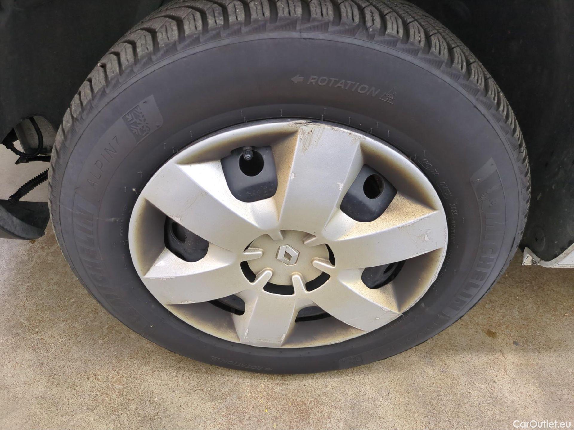  Renault  Kangoo RENAULT  Express / 2013 / 4P / Fourgonnette Gd Volume ExtraRLink - Blue dCi 95 #28