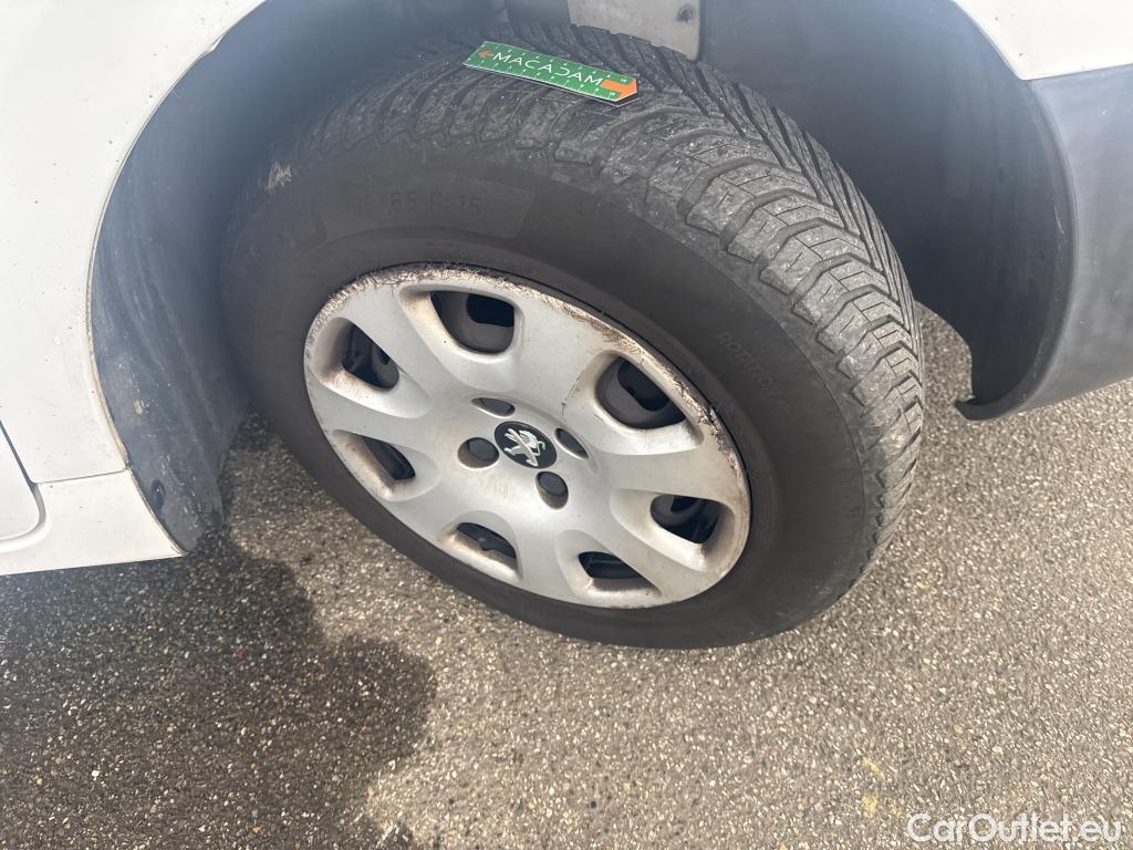  Peugeot  Partner  L1 Premium Pack 1.6 HDi 75CV BVM5 E6 #29