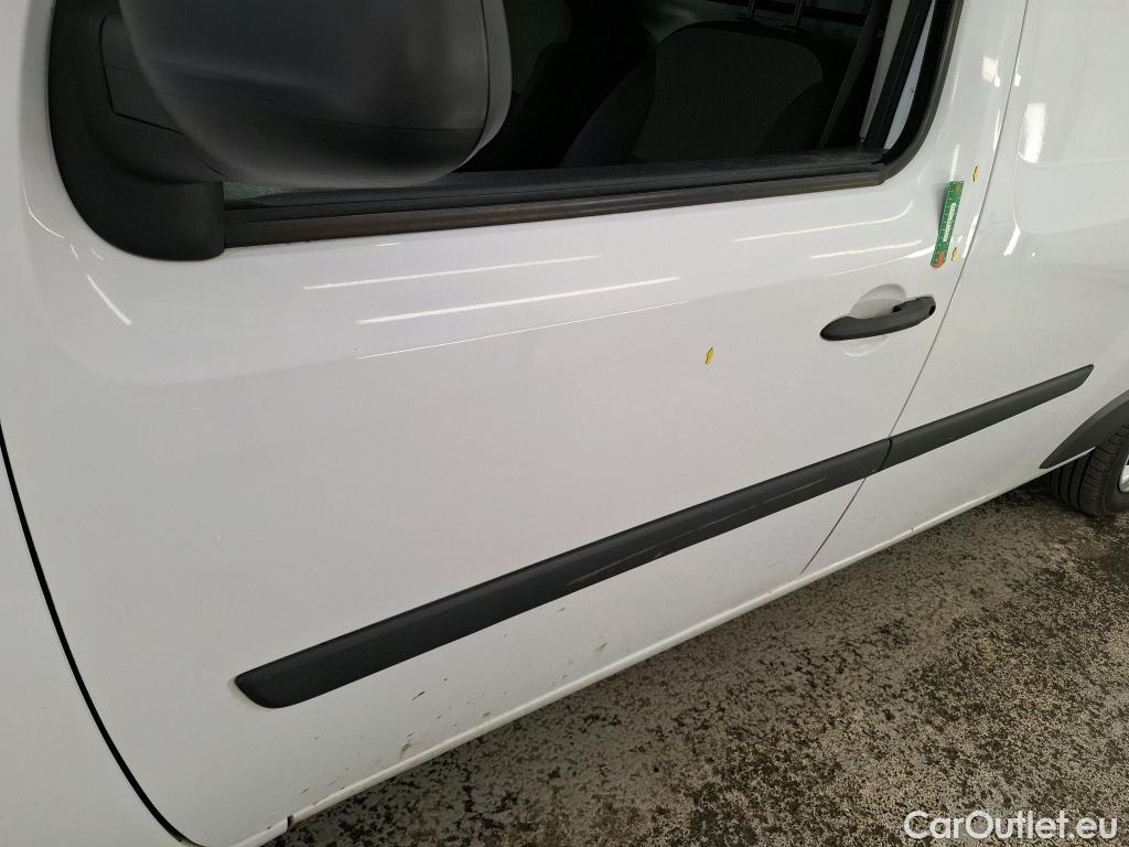  Renault  Kangoo  II Express Maxi Extra (Série Spéciale) 1.5 dCi 95CV BVM6 E6dT #24