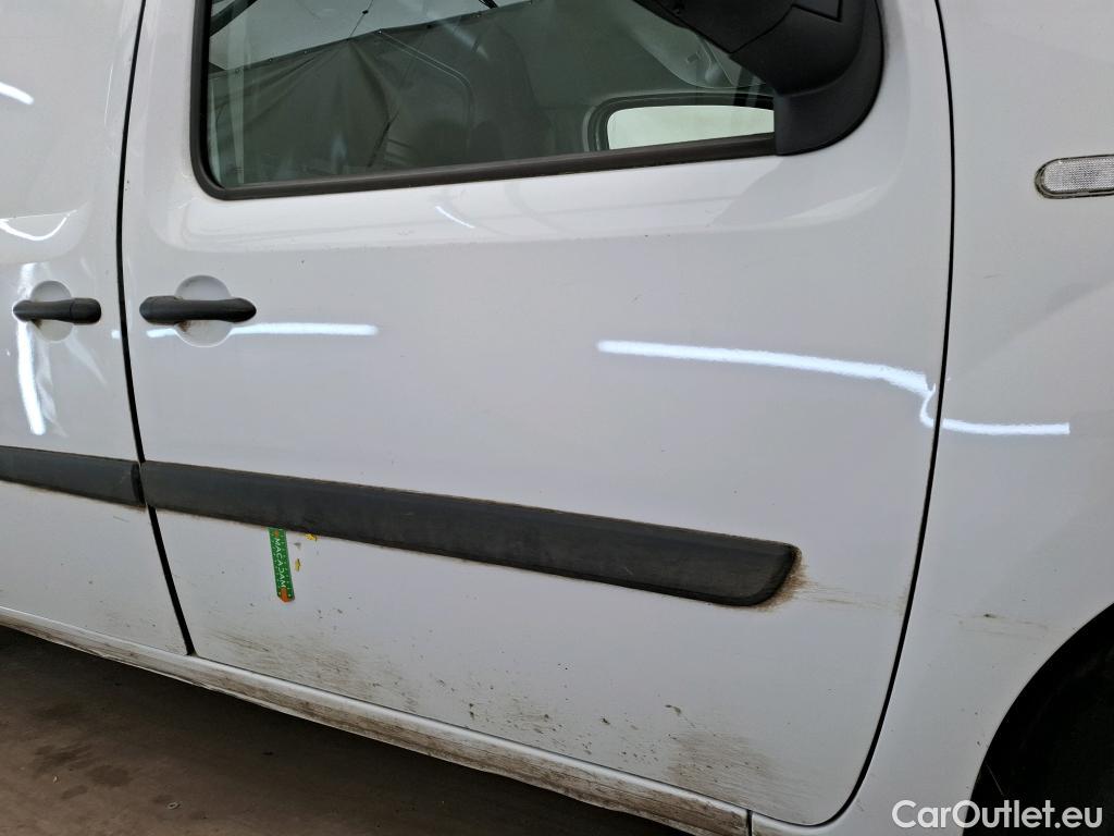  Renault  Kangoo  II Express Maxi Extra (Série Spéciale) 1.5 dCi 95CV BVM6 E6dT #64