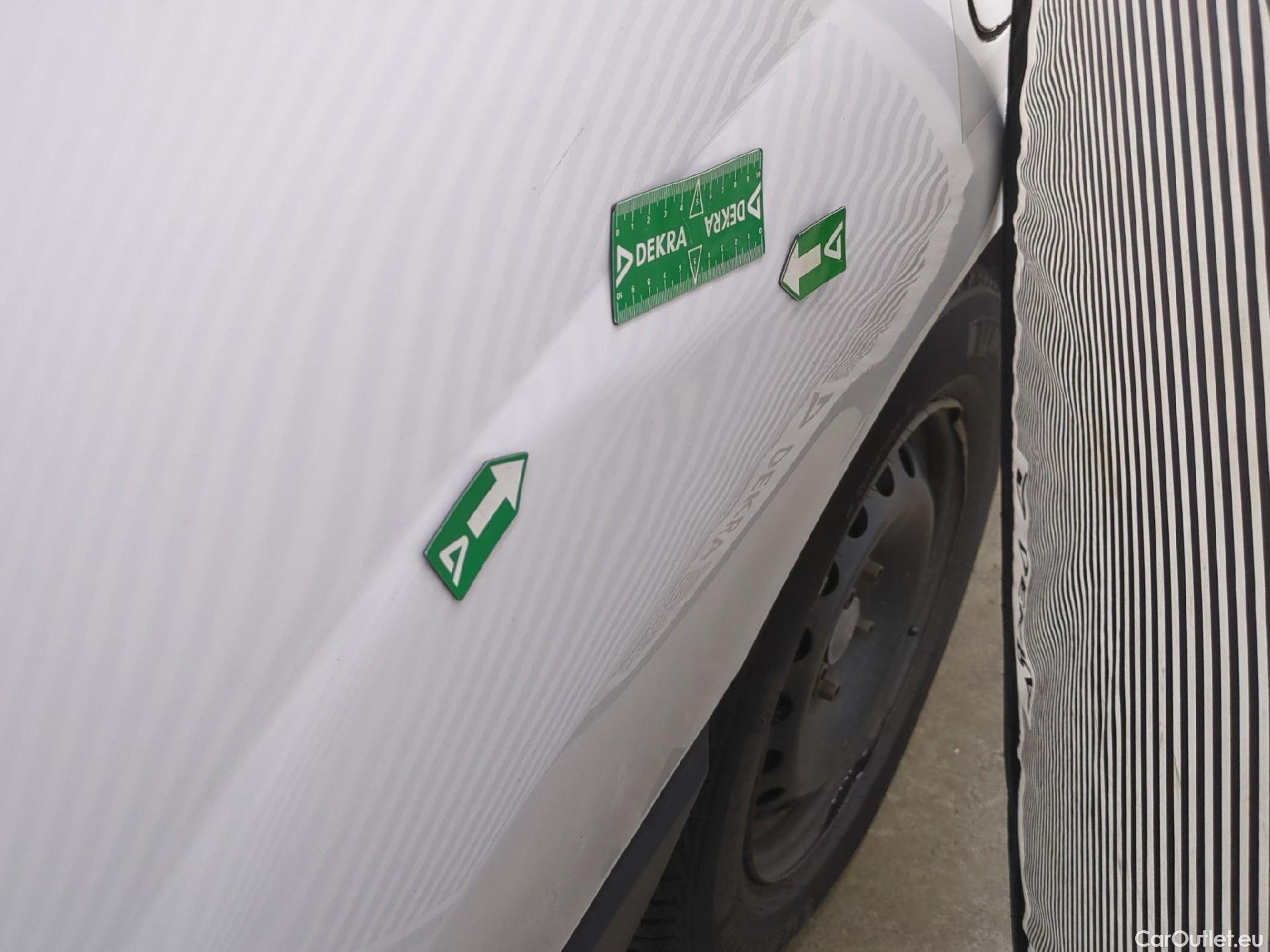  Renault  Kangoo RENAULT  Express / 2013 / 4P / Fourgonnette Gd Volume ExtraRLink - Blue dCi 95 #73