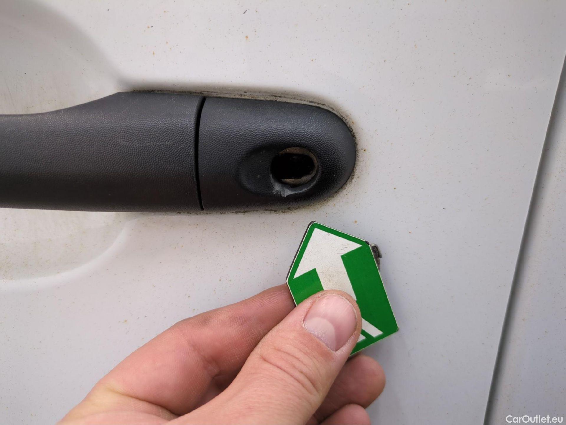  Renault  Kangoo RENAULT  Express / 2013 / 4P / Fourgonnette Gd Volume ExtraRLink - Blue dCi 95 #12