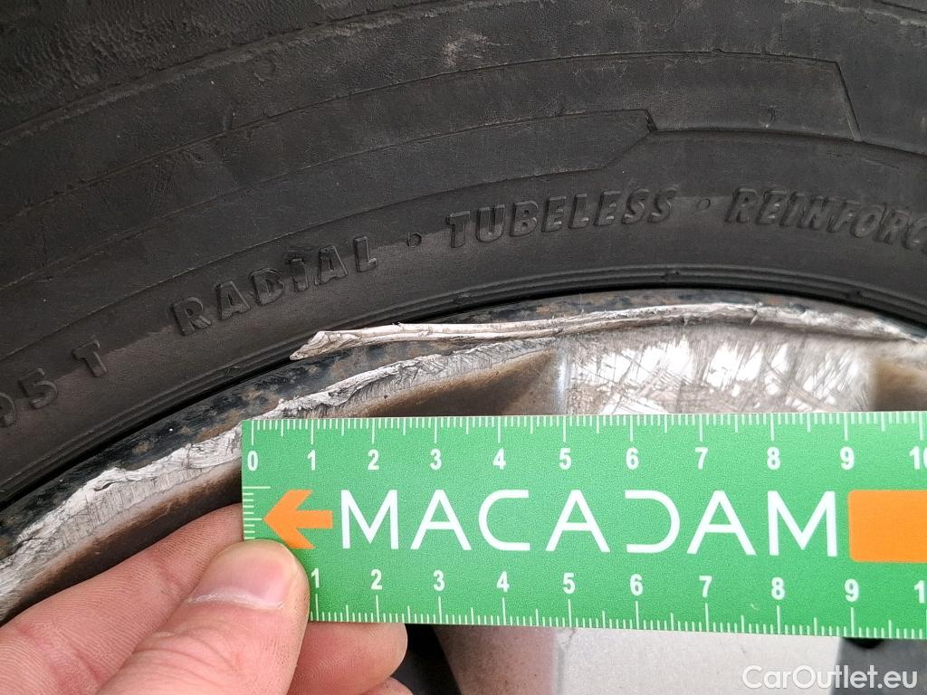  Renault  Kangoo  II Express Maxi Extra (Série Spéciale) 1.5 dCi 95CV BVM6 E6dT #73