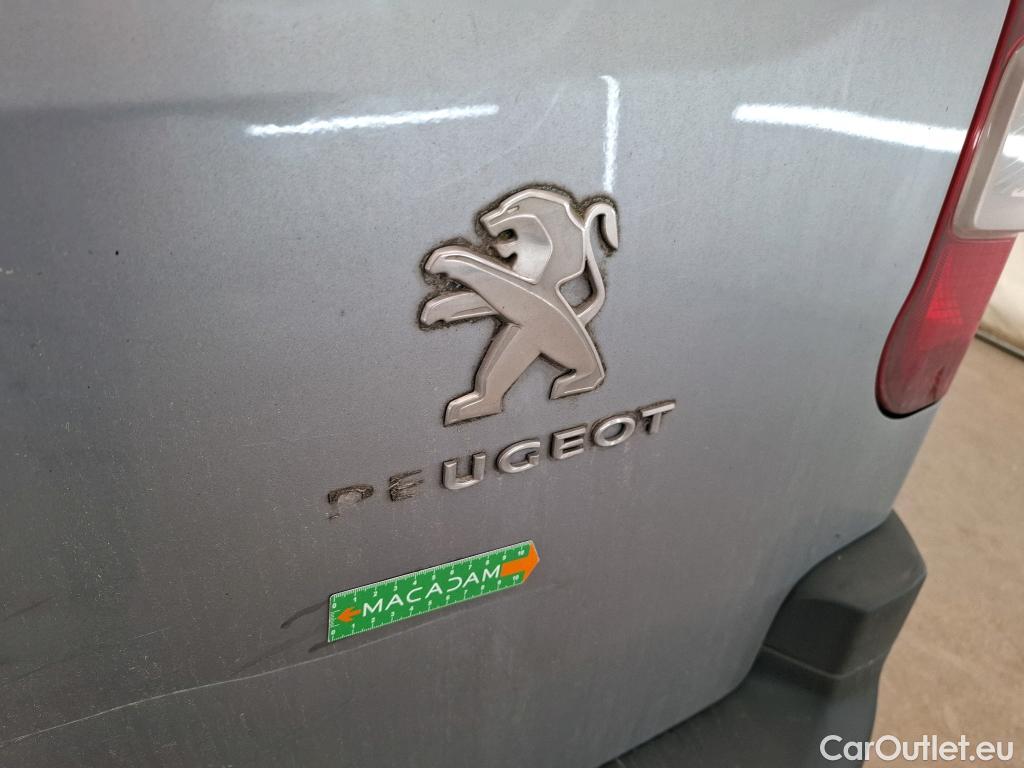  Peugeot  Partner  Premium L1 1.5 HDi 130CV BVA8 E6dT #32