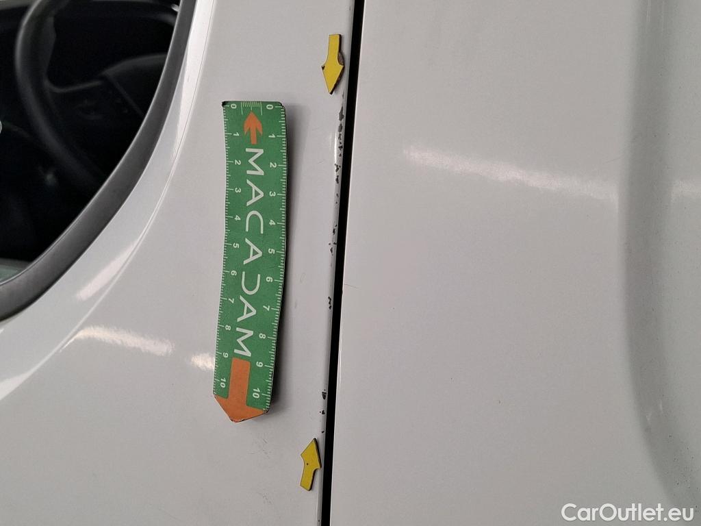  Peugeot  Expert  Fourgon Asphalt L2 2.0 HDi 120CV BVM6 E6dT #60