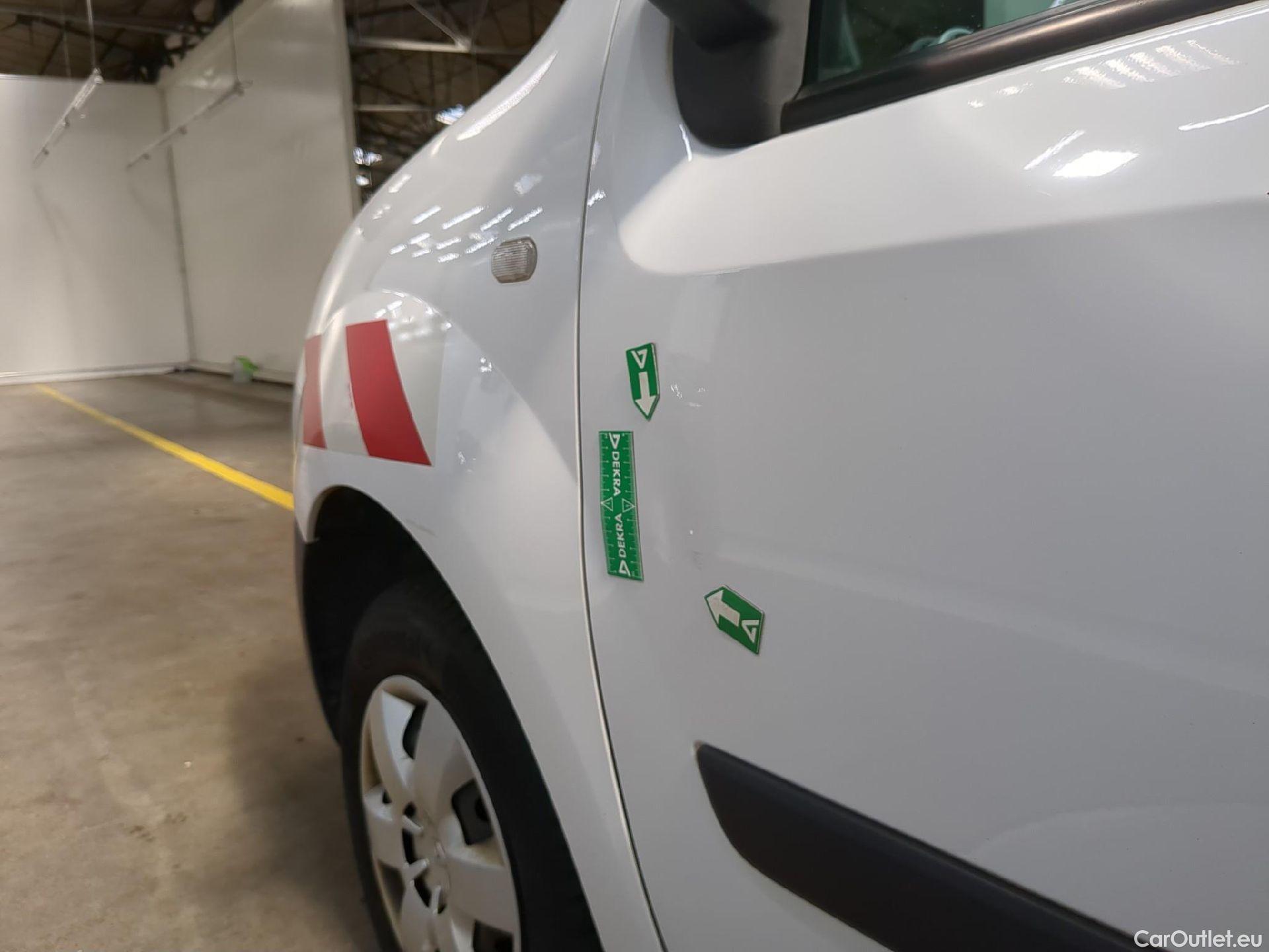  Renault  Kangoo  Express Maxi Extra (Série Spéciale) 1.5 #49