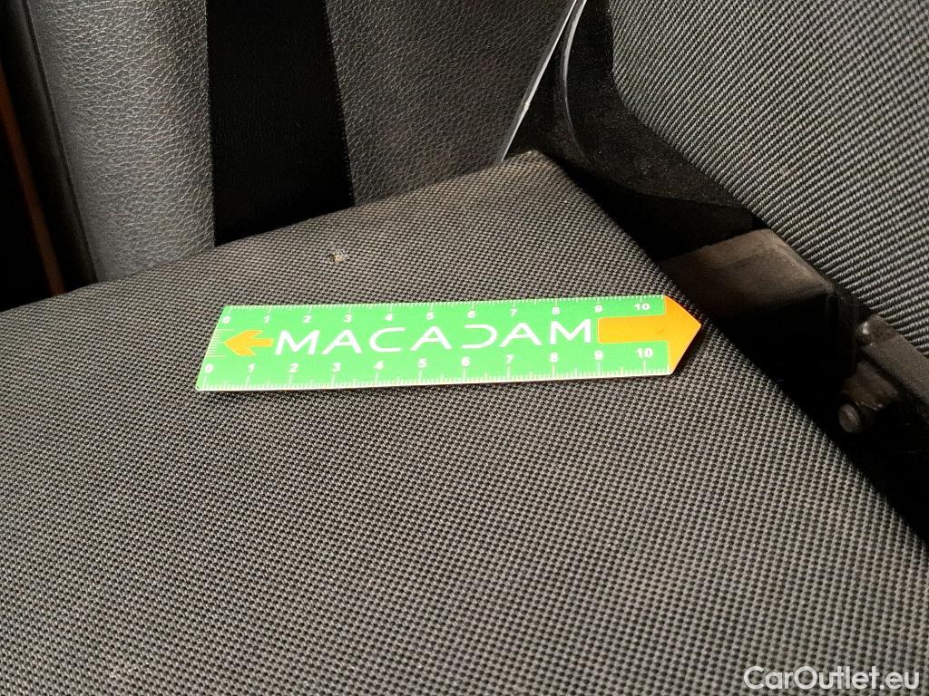  Mercedes  Sprinter MERCEDES-BENZ  / 2018 / 4P / Fourgon tôlé 314 CDI Emp 3665 3.5T #31