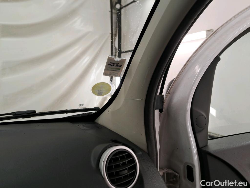  Renault  Kangoo  Express Compact Extra (Série Spéciale) 1.5 dCi 75CV BVM5 E6 #33